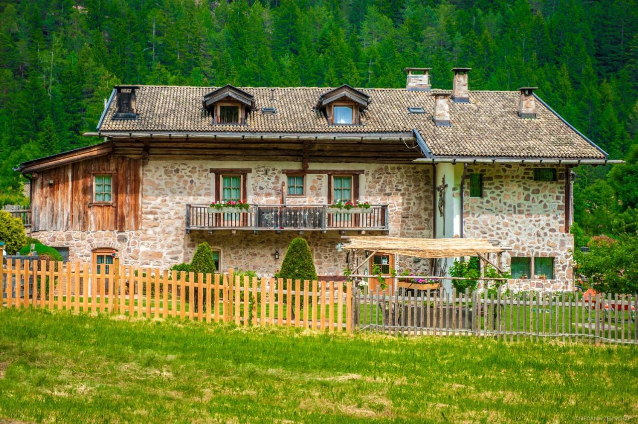 Maso Franceschella Bed & Breakfast Carano  Exterior foto
