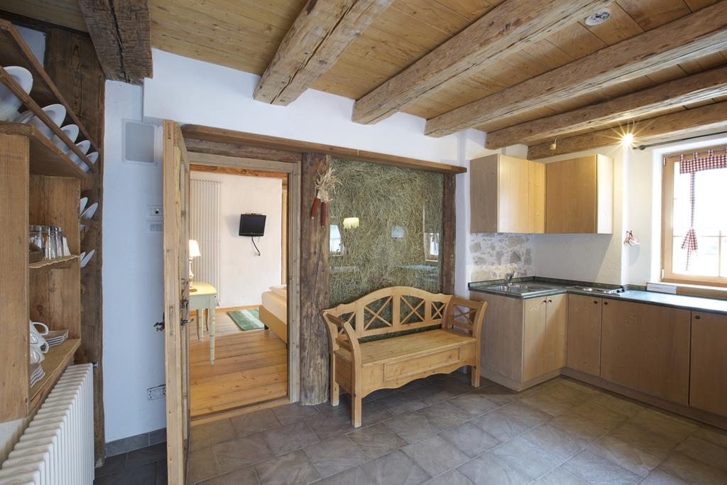 Maso Franceschella Bed & Breakfast Carano  Exterior foto