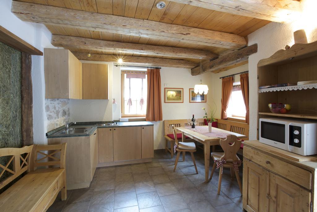 Maso Franceschella Bed & Breakfast Carano  Exterior foto